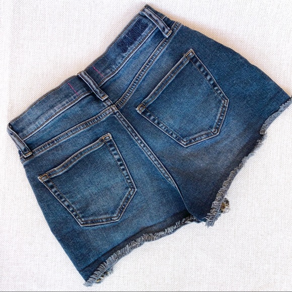 Victoria’s Secret PINK Denim Shorts - Picture 2 of 5
